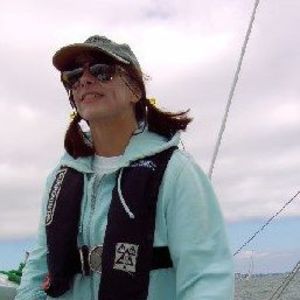 Meet your Posher, Leslie